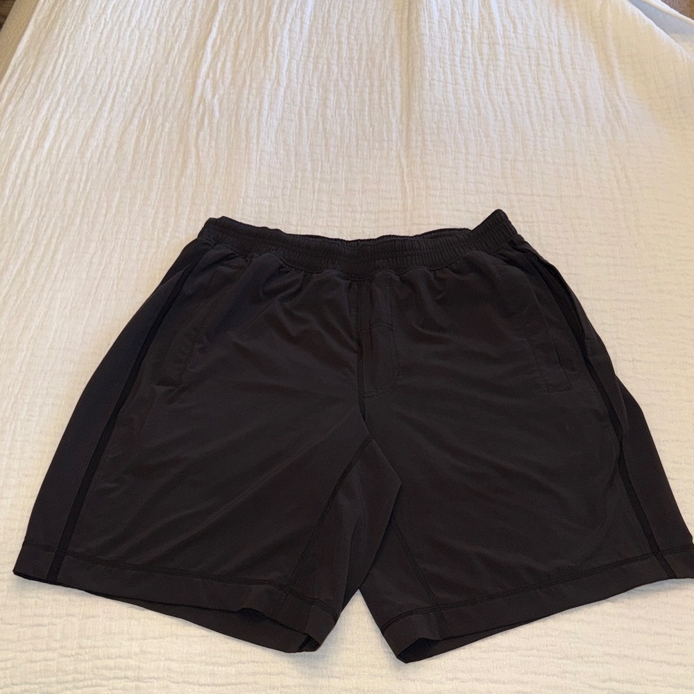 Lululemon Men's Black Athletic Shorts